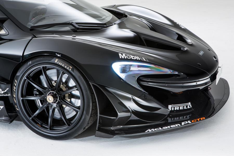 Детали экстерьера McLaren P1 GTR Road by Lanzante 2016 года  (фото 11 из 24)